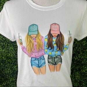 Girlfriends graphic tee‎